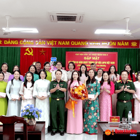 Gặp mặt hội viên phụ nữ khối cơ quan nhân Ngày Phụ nữ Việt Nam 20/10