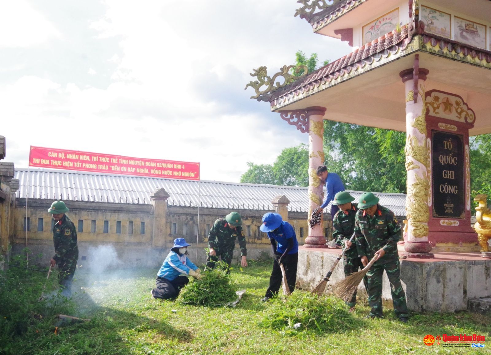 Tri ân nơi biên giới