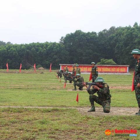 Bộ Chỉ huy Quân sự tỉnh Quảng Trị: Kiểm tra “3 tiếng nổ” cho chiến sĩ nhập ngũ năm 2022