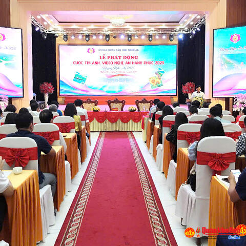 Phát động Cuộc thi ảnh, video chủ đề “Nghệ An hạnh phúc - Happy Nghệ An 2025”