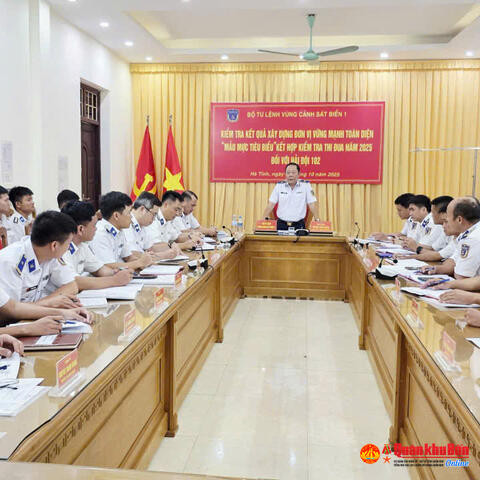Hải đội 102: Nhiều kết quả nổi bật trong xây dựng đơn vị vững mạnh toàn diện “Mẫu mực, tiêu biểu”