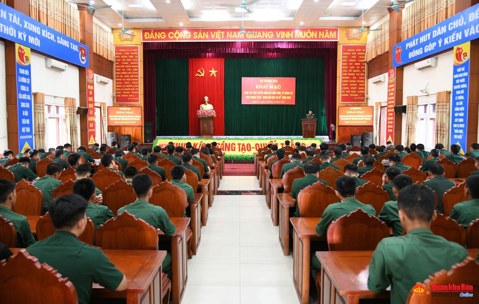 Sư đoàn 324 (Quân khu 4) khai mạc cuộc thi trực tuyến “Bình dân học vụ số” năm 2025