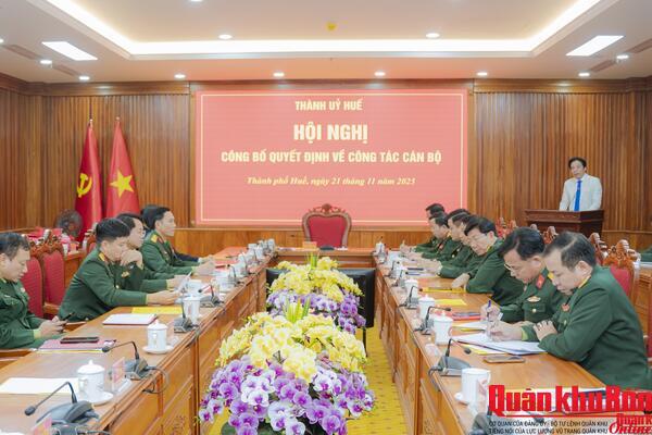 Đồng chí Nguyễn Khắc Toàn, Chủ tịch UBND thành phố Huế tham gia Ban Chấp hành Đảng bộ Quân sự thành phố