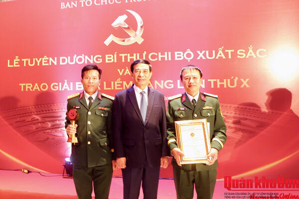 Báo Quân khu 4 đạt giải Chuyên đề Búa liềm vàng lần thứ X - năm 2025