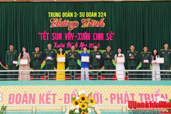 Trung đoàn 3, Sư đoàn 324 tổ chức Chương trình “Tết sum vầy - Xuân chia sẻ”