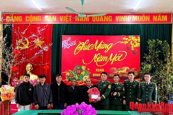 Thắm tình hữu nghị trong những ngày Xuân