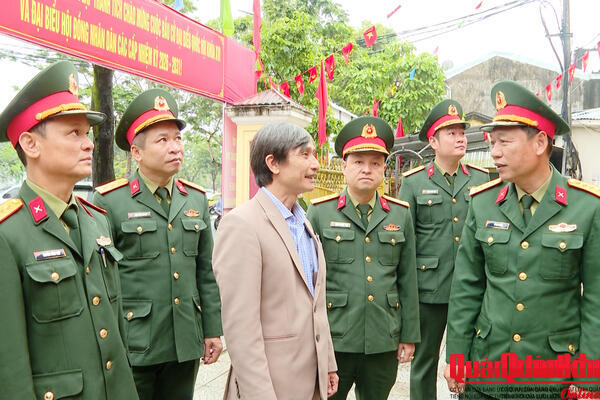 Ủy ban bầu cử thành phố Huế kiểm tra bảo đảm an ninh, trật tự và an toàn xã hội cuộc bầu cử