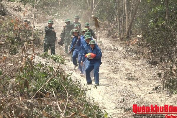 Đưa hài cốt các liệt sĩ về từ cao điểm 278 – Chiến trường xưa Quảng Trị