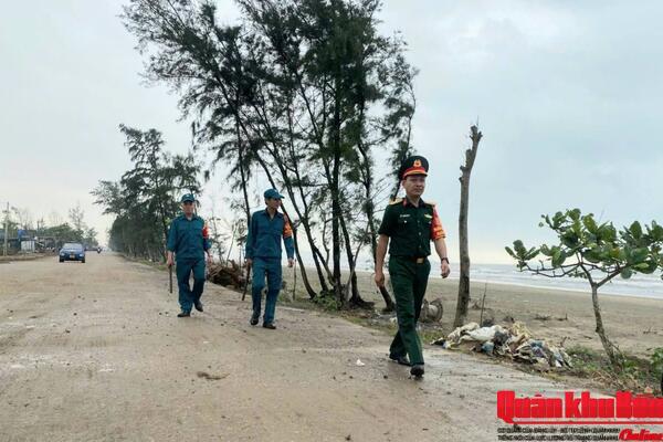 Sắc xanh giữ bình yên để biển thêm vui