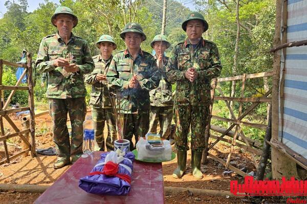 Đoàn Kinh tế - Quốc phòng 337 (Quân khu 4) quy tập 1 hài cốt liệt sĩ