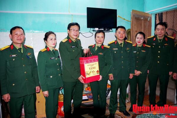 Quân khu 4: Triển khai thi hành Luật Dân số