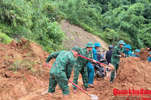 Bộ đội Biên phòng Thanh Hóa chủ động ứng phó, bảo đảm an toàn cho Nhân dân trong mưa lũ