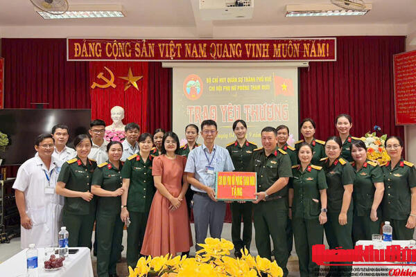 Ấm áp chương trình “trao yêu thương” đến bệnh nhân tại bệnh viện tâm thần Thành phố Huế