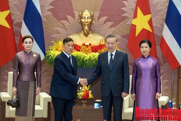Tổng Bí thư, Chủ tịch nước Tô Lâm hội đàm với Nhà vua Thái Lan