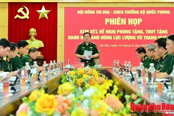 Đại tướng Nguyễn Trọng Nghĩa chủ trì phiên họp Hội đồng Thi đua - Khen thưởng Bộ Quốc phòng