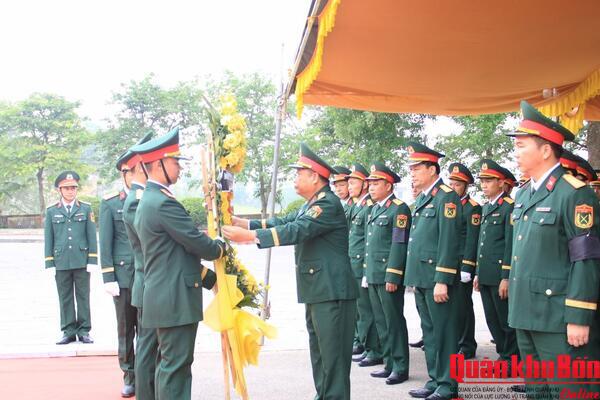 Đoàn Kinh tế - Quốc phòng 337: Tổ chức Lễ truy điệu và an táng 08 Hài cốt Liệt sĩ