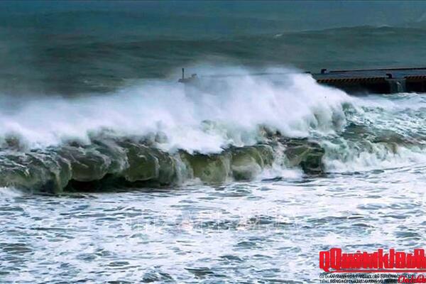 Bão số 14 khả năng suy yếu dần thành áp thấp nhiệt đới