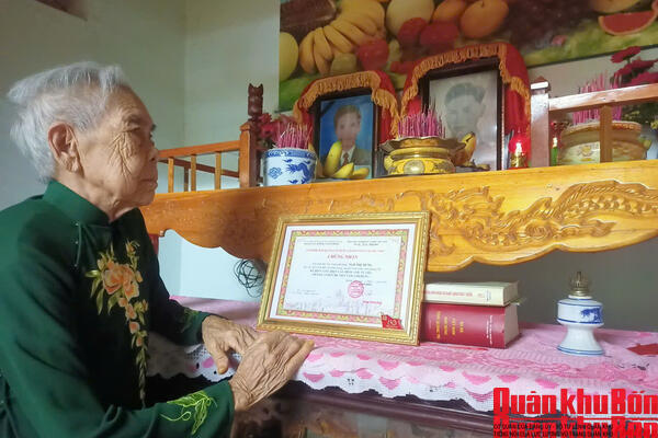 Hai lời hẹn dang dở trên vùng đất giới tuyến