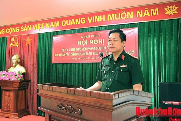 Quân khu 4: Sơ kết 5 năm thực hiện phong trào thi đua xây dựng đơn vị vận tải “chính quy, an toàn, hiệu quả”