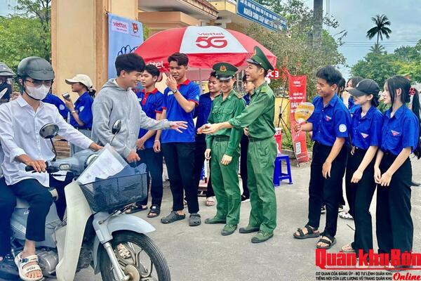 Tuổi trẻ Bộ đội Biên phòng thành phố Huế “Tiếp sức mùa thi”