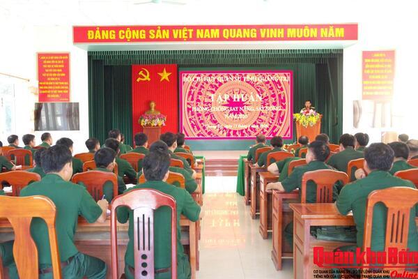 Bộ Chỉ huy Quân sự tỉnh Quảng Trị tập huấn phòng, chống say nắng