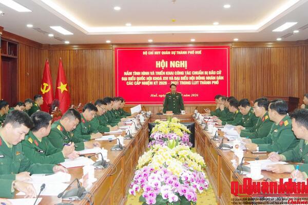 Bộ CHQS thành phố Huế triển khai công tác bầu cử