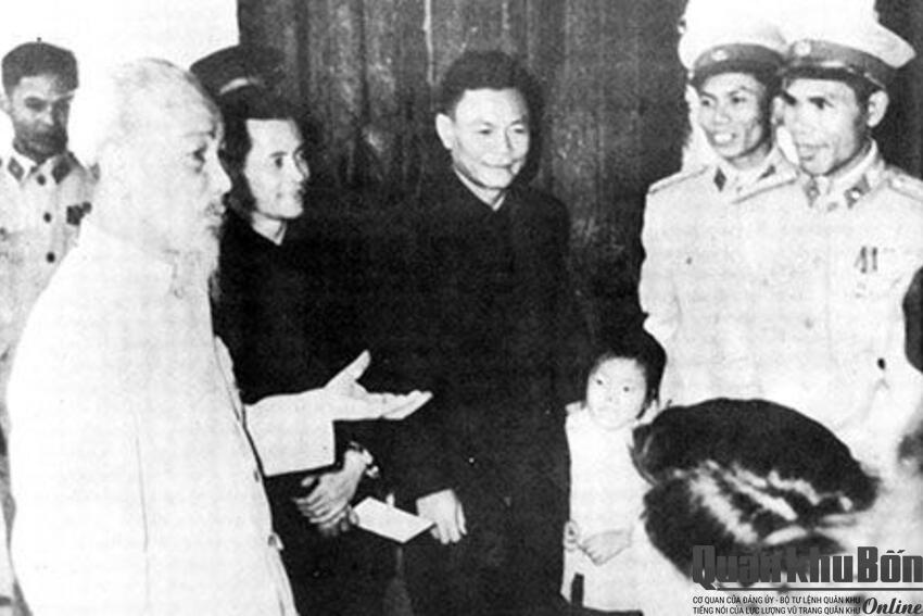 “Công an phải có tinh thần phục vụ nhân dân, là bạn dân”