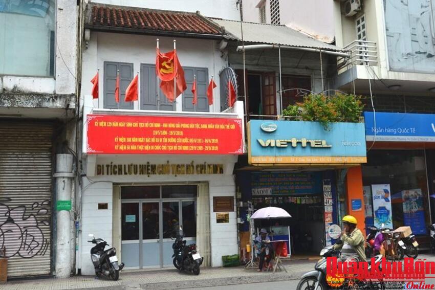 Thăm nơi Bác Hồ đã ở trước khi ra đi tìm đường cứu nước