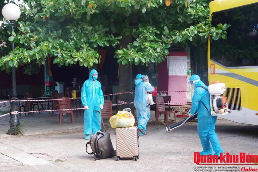 Quảng Trị đón gần  400 công dân các tỉnh phía Nam trở về phòng, chống dịch Covid - 19