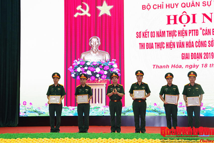 Thi đua thực hiện văn hóa công sở, xứng danh “Bộ đội Cụ Hồ”