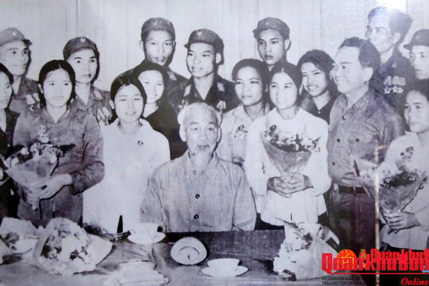 Niềm hạnh phúc hai lần được gặp Bác Hồ
