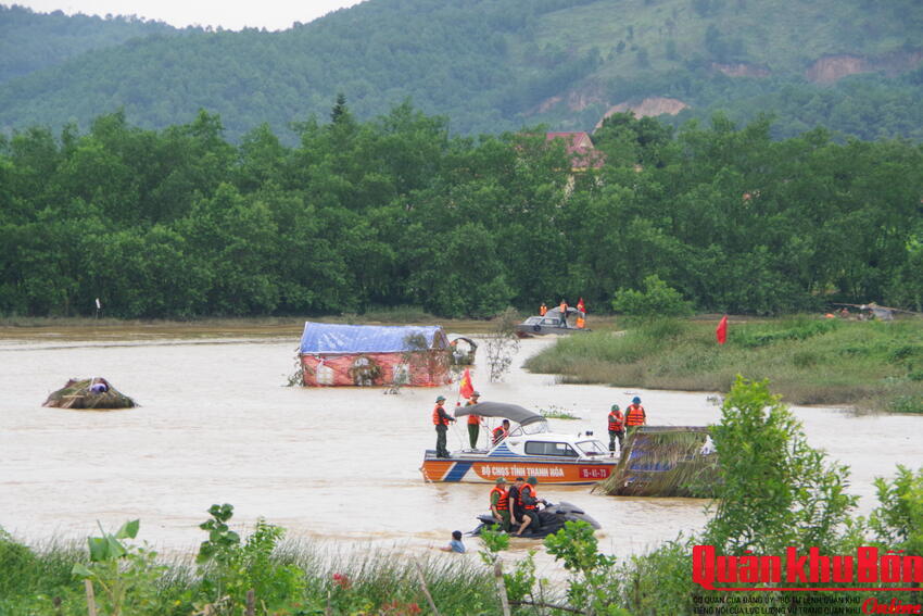 Huyện Hậu Lộc, tỉnh Thanh Hóa: Diễn tập Phòng chống lụt bão và tìm kiếm cứu nạn năm 2023