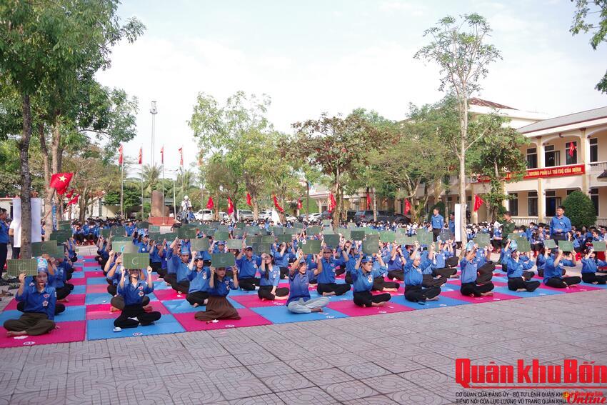 Huyện Kỳ anh (Hà Tĩnh): Tổ chức Hội thi “Rung chuông vàng” tuyên truyền Luật nghĩa vụ Quân sự