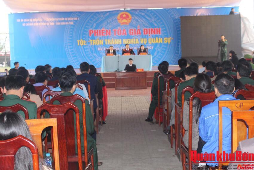 Tổ chức Phiên tòa giả định xét xử tội “Trốn tránh nghĩa vụ quân sự”