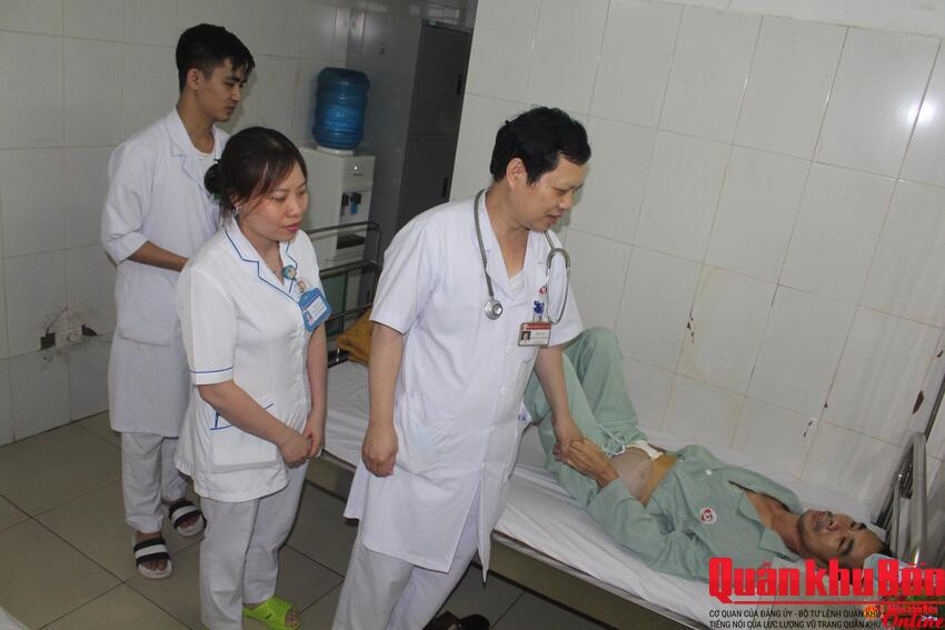 Nghĩa tình ở Khoa B3