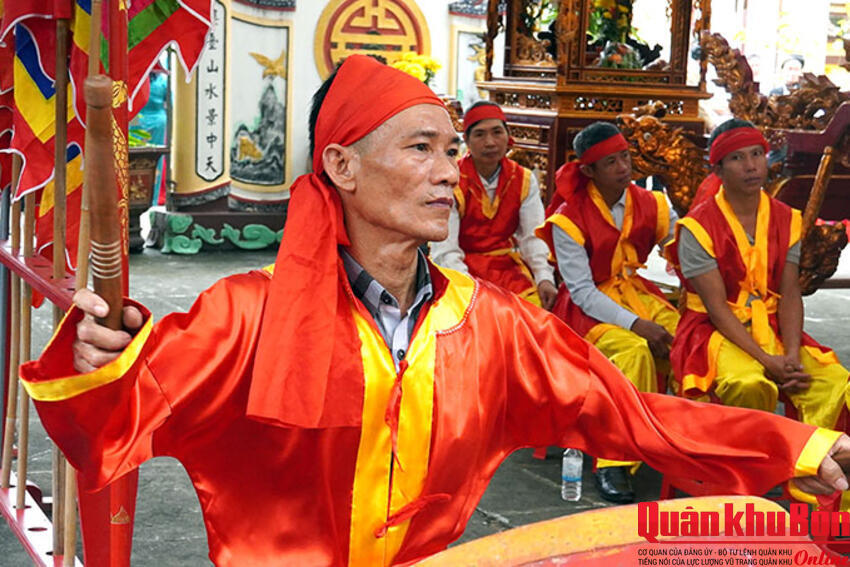 Mùa xuân vui trẩy hội làng!