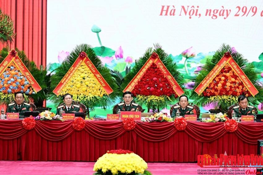 Đại hội đại biểu Đảng bộ Quân đội lần thứ XII tiếp tục ngày làm việc thứ hai