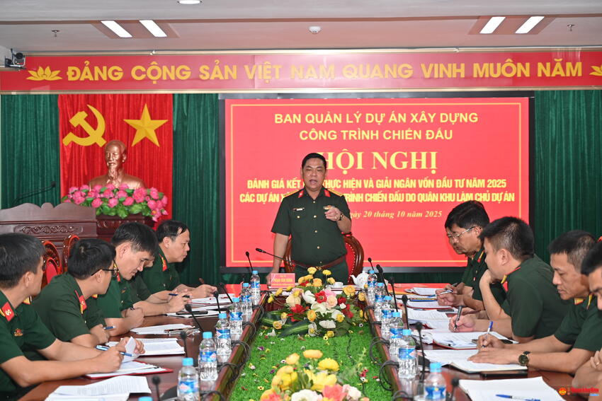 Quân khu 4: Đánh giá kết quả thực hiện và giải ngân vốn đầu tư năm 2025 các dự án xây dựng công trình chiến đấu.