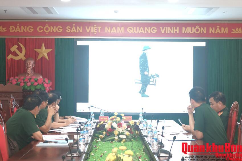 Quân khu 4 đánh giá, xét duyệt 80 sáng kiến cải tiến kỹ thuật năm 2025