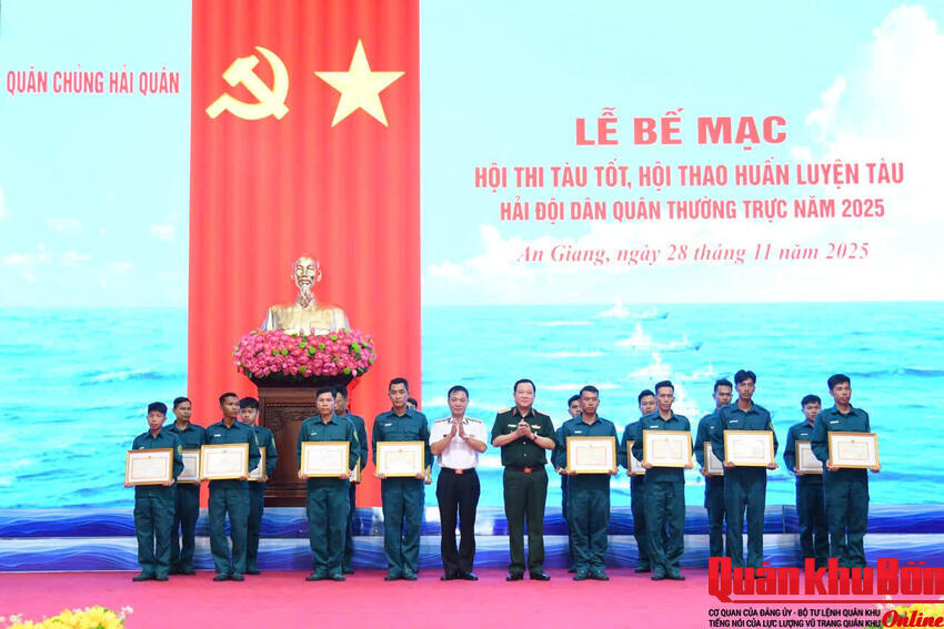 Hải đội dân quân thường trực tỉnh Quảng Trị đạt thành tích cao trong Hội thi tàu tốt, Hội thao huấn luyện tàu Hải đội Dân quân thường trực năm 2025