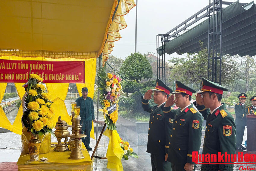 Lễ viếng, truy điệu và an táng 06 hài cốt liệt sĩ tại xã Triệu Phong (Quảng Trị)