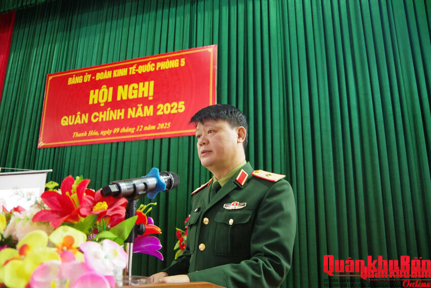 Thiếu tướng Hoàng Duy Chiến, Phó Tư lệnh Quân khu chỉ đạo Hội nghị Quân chính Đoàn Kinh tế - Quốc phòng 5