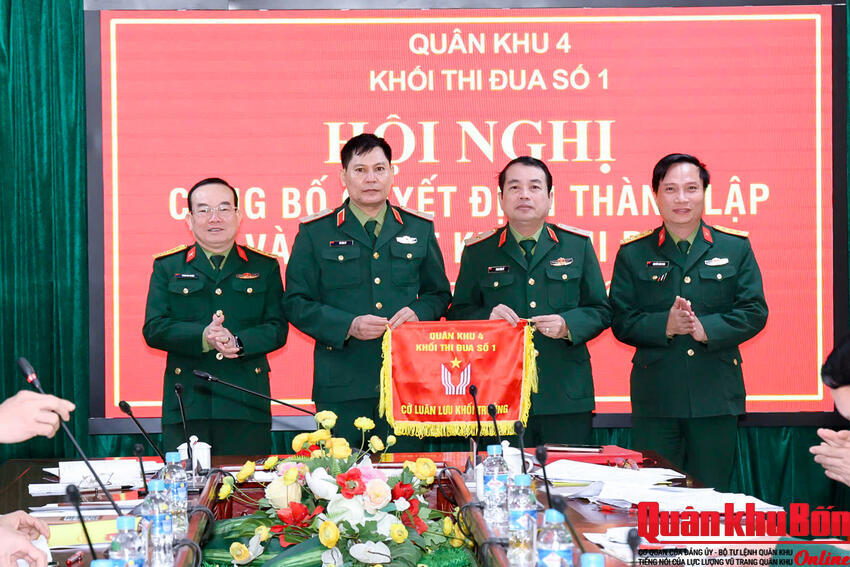 Quân khu 4: Ra mắt khối thi đua số 1