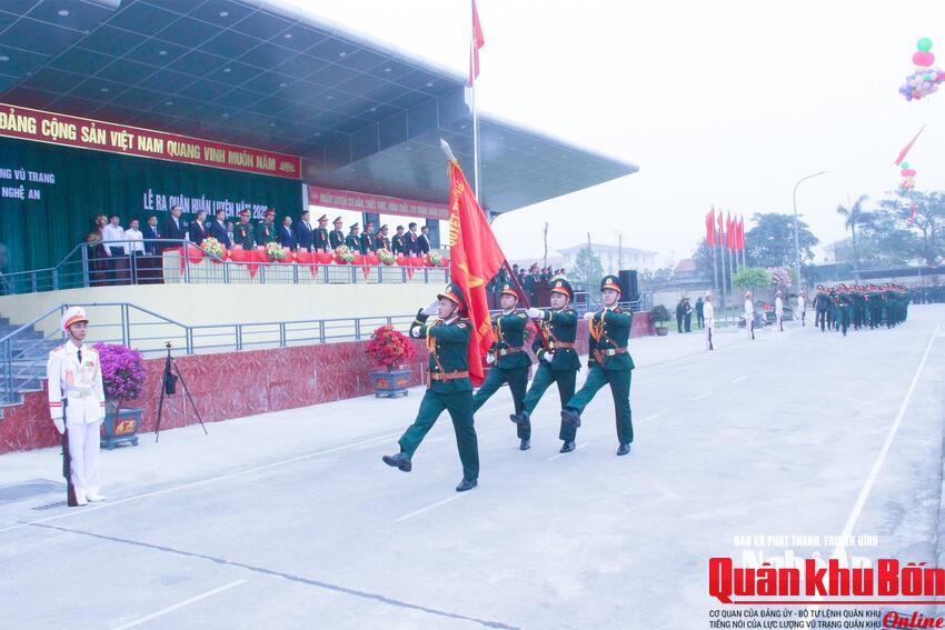 Lực lượng vũ trang tỉnh Nghệ An ra quân huấn luyện năm 2026