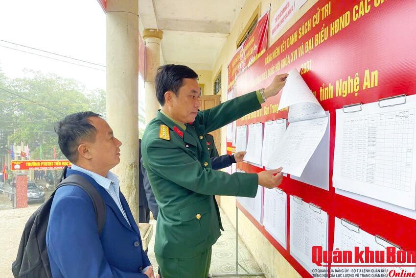 Bộ Chỉ huy Quân sự tỉnh Nghệ An kiểm tra công tác chuẩn bị bầu cử tại các xã Na Loi, Nậm Cắn, Huồi Tụ