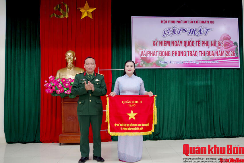 Lữ đoàn Thông tin 80 (Quân khu 4): Gặp mặt kỷ niệm ngày Quốc tế Phụ nữ 8/3