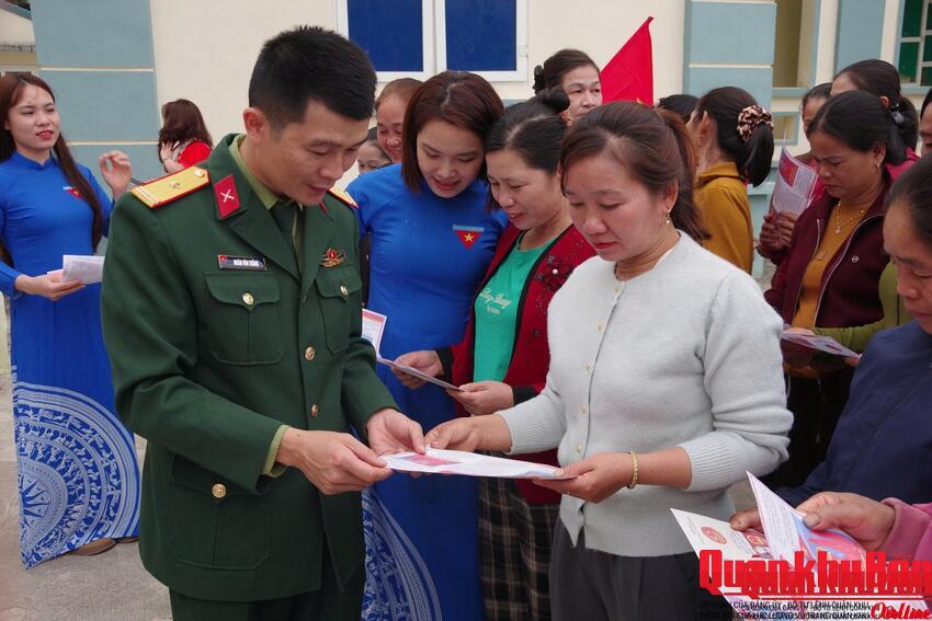 Hướng về Ngày hội bầu cử nơi biên cương xứ Thanh