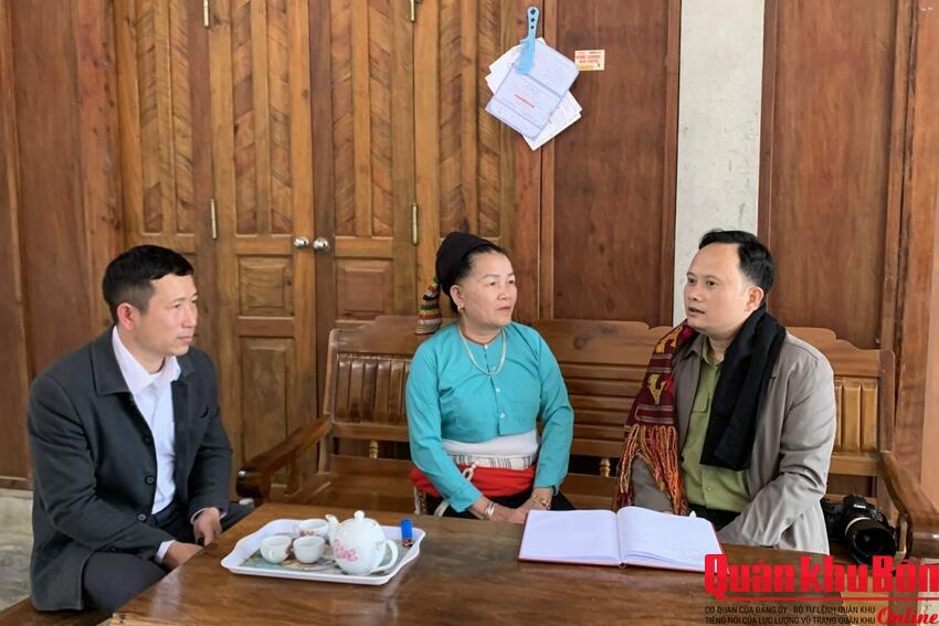 Ông Hà Văn Khăm – Cựu chiến binh nặng lòng với văn hóa Thái