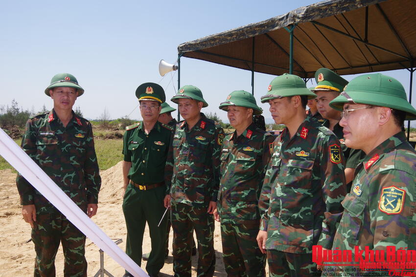 Kiểm tra địa điểm dự kiến diễn tập