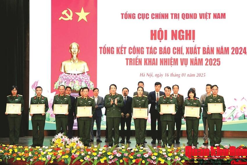 Kỷ niệm 80 năm Ngày truyền thống Cục Tuyên huấn và ngành tuyên huấn Quân đội (11-5-1946 / 11-5-2026): 80 năm “vững bước, tiên phong” trên mặt trận tư tưởng, văn hóa